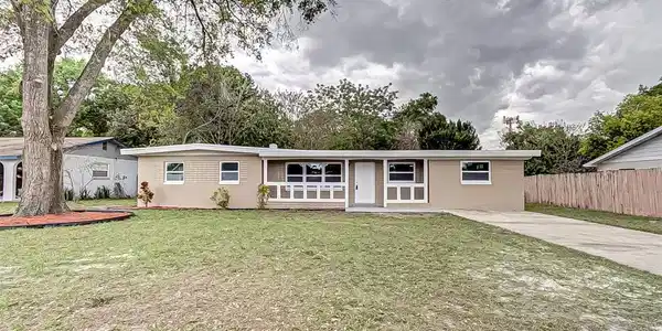 1650 LAKE BRANTLEY