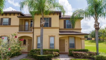 206 BERGAMO DRIVE