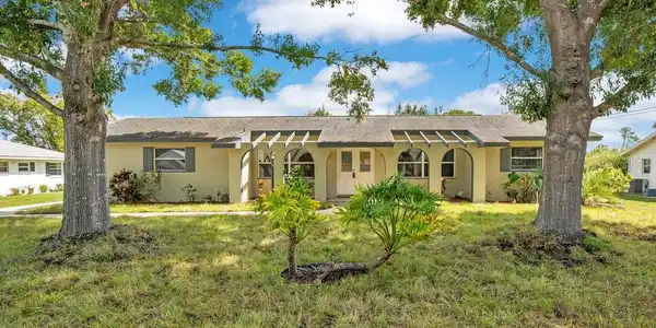 1143 E FOWLER DRIVE