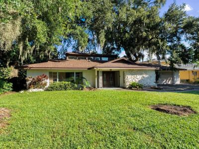 2813 TIMBERLAKE DRIVE