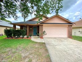 1423 BROOKSHIRE