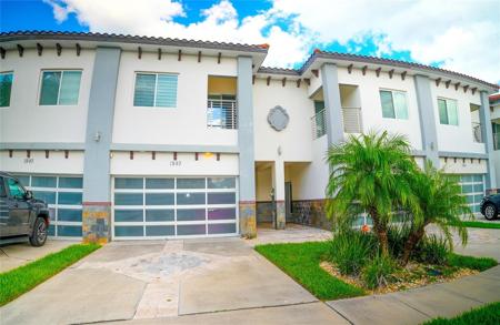 1993 GREENBRIAR TERRACE