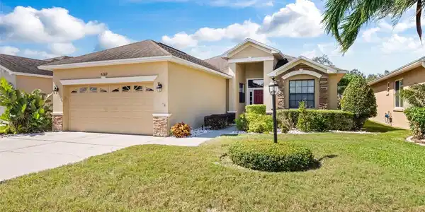 6269 SILVER LEAF LANE