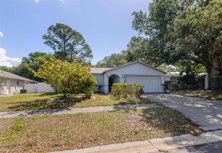 2221 CYPRESS POINT DRIVE E