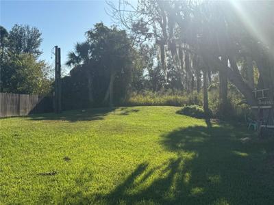 11908 SW LOOP TERRACE