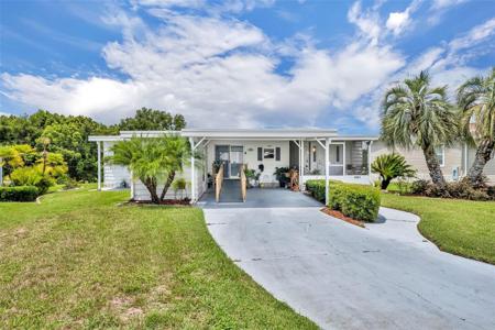 4421 RED OAK LANE
