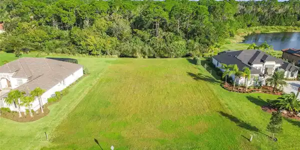 218 WILLOW OAK WAY
