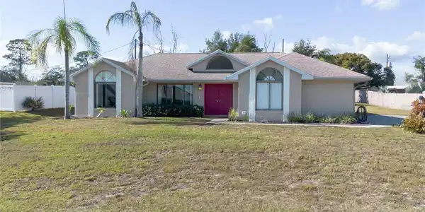 1456 N TIMBERCREST DRIVE