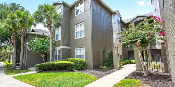 420 SUMMIT RIDGE PLACE