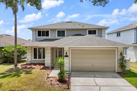 8522 BLUE HORIZON COURT