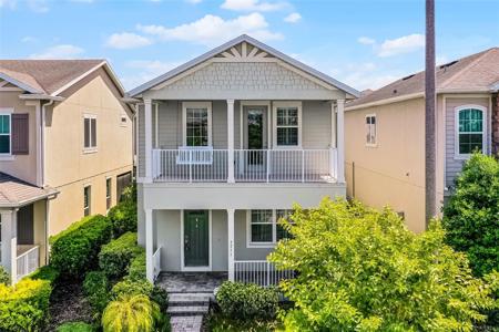 5711 HAMLIN GROVES TRAIL