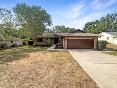 12610 BAY HILL DRIVE