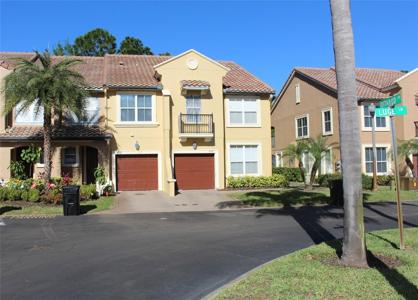 4964 LUGE LANE