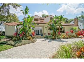 1540 GLENCOE