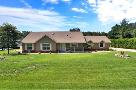 10502 LAKE HILL DRIVE
