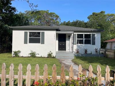 3821 8TH S