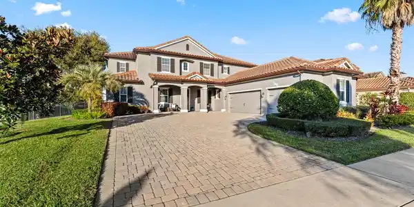 14241 COLONIAL POINTE DRIVE