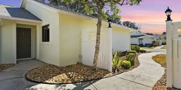 1 LAKE FOREST PLACE