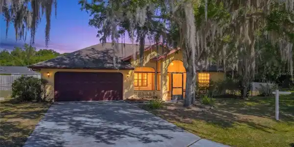 13 BLACKFOOT COURT