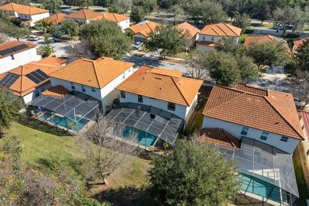 2818 ROCCELLA COURT