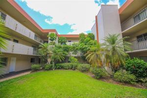 1130 LAKE PARKER