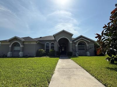 1534 GANTS CIRCLE