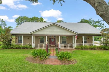 17523 DORIS STREET
