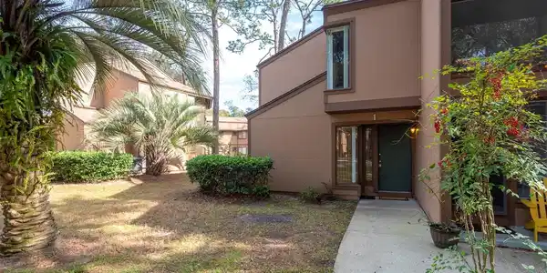 1 PINEHURST PLACE