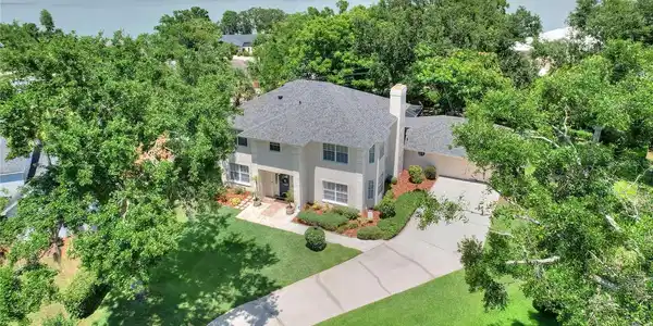 1218 LAKE POINT TERRACE