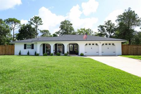 300 ROYAL PALM COURT