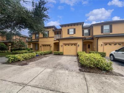 1821 RETREAT VIEW CIRCLE