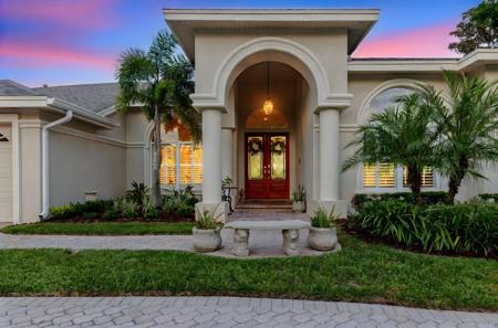 3985 CAPITOL DRIVE