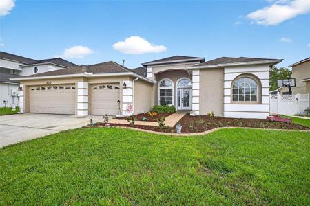 4616 ROSLYN CT