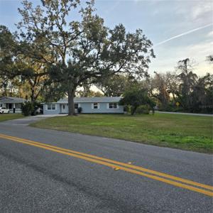 1026 LAKE JESSAMINE DRIVE