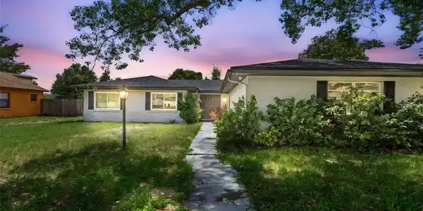 1101 ABAGAIL DRIVE