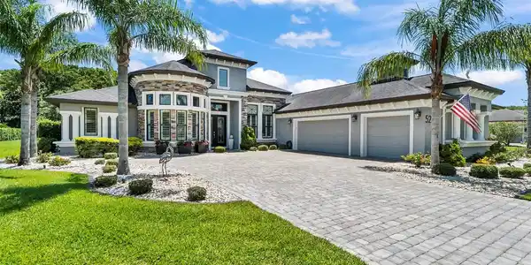 52 SCARLET OAK CIRCLE
