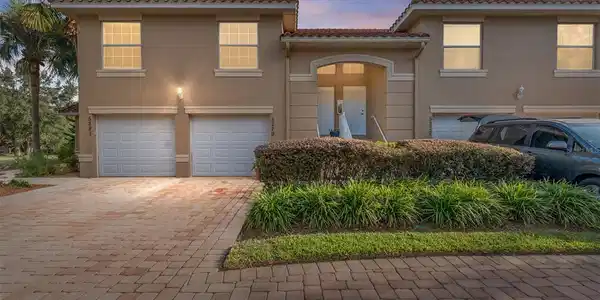 5279 BOWLINE COURT