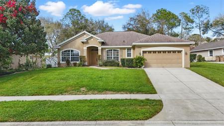 13753 VIA ROMA CIRCLE