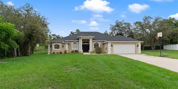 9438 LORENDALE CIRCLE