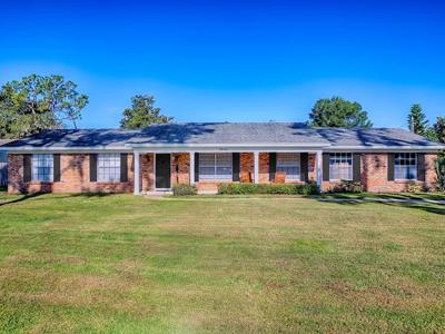 3200 OAK HILL ROAD