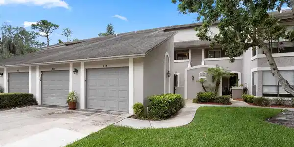308 N SHADOWBAY BOULEVARD
