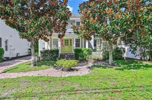 1232 POINSETTIA
