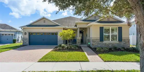 8119 POND APPLE DRIVE
