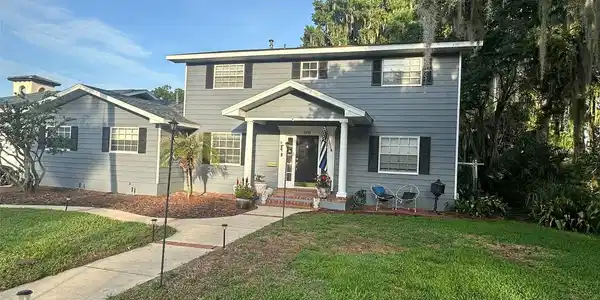 1105 S 9TH STREET