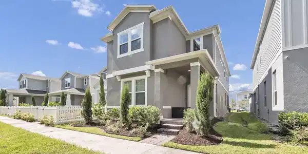 640 BAYERN LANE