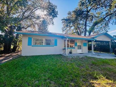 6125 BEACON POINT DRIVE