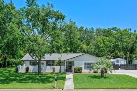 711 VALENCIA COURT