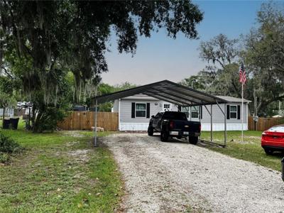 2829 N LAKEFRONT DRIVE