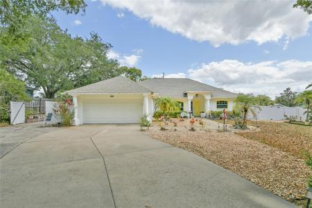 202 N PALM AVE