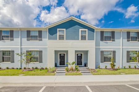 2436 DUBAI STREET
